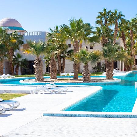 The Palace Beach Hotel Gurdaka Kültér fotó