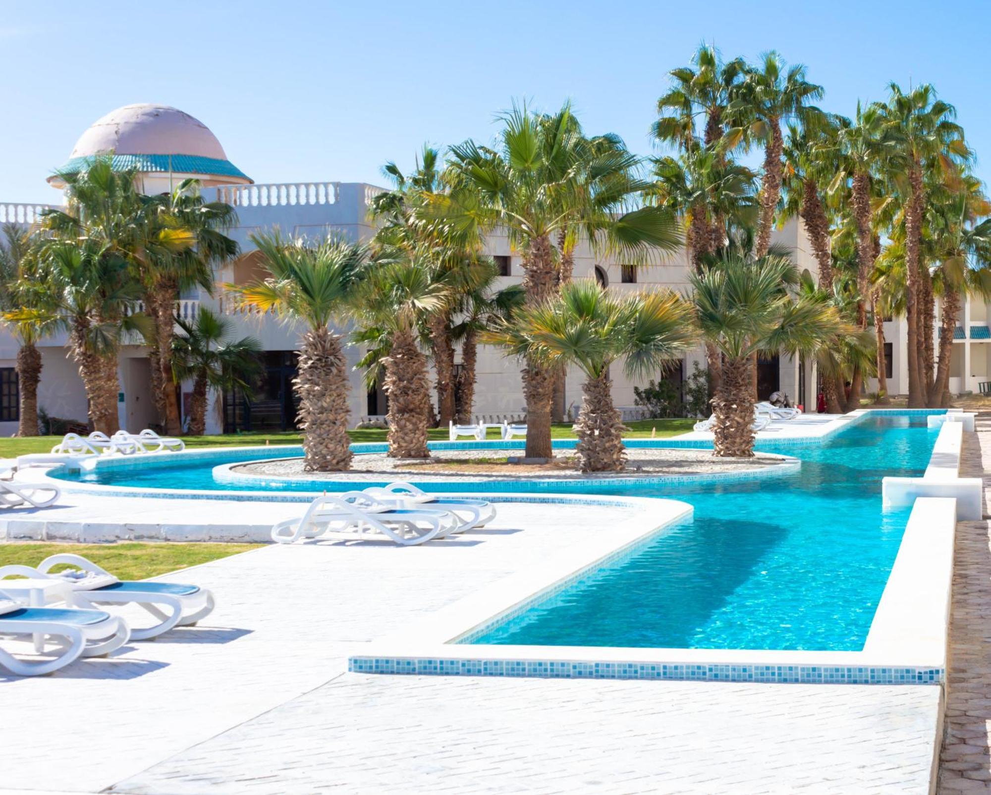 The Palace Beach Hotel Gurdaka Kültér fotó
