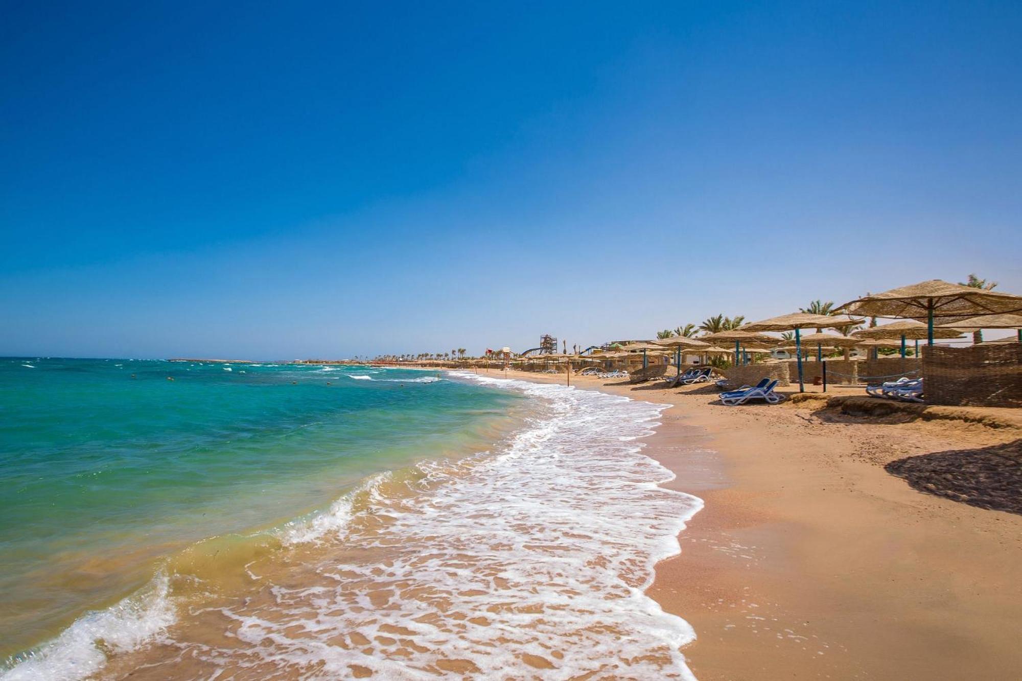 The Palace Beach Hotel Gurdaka Kültér fotó