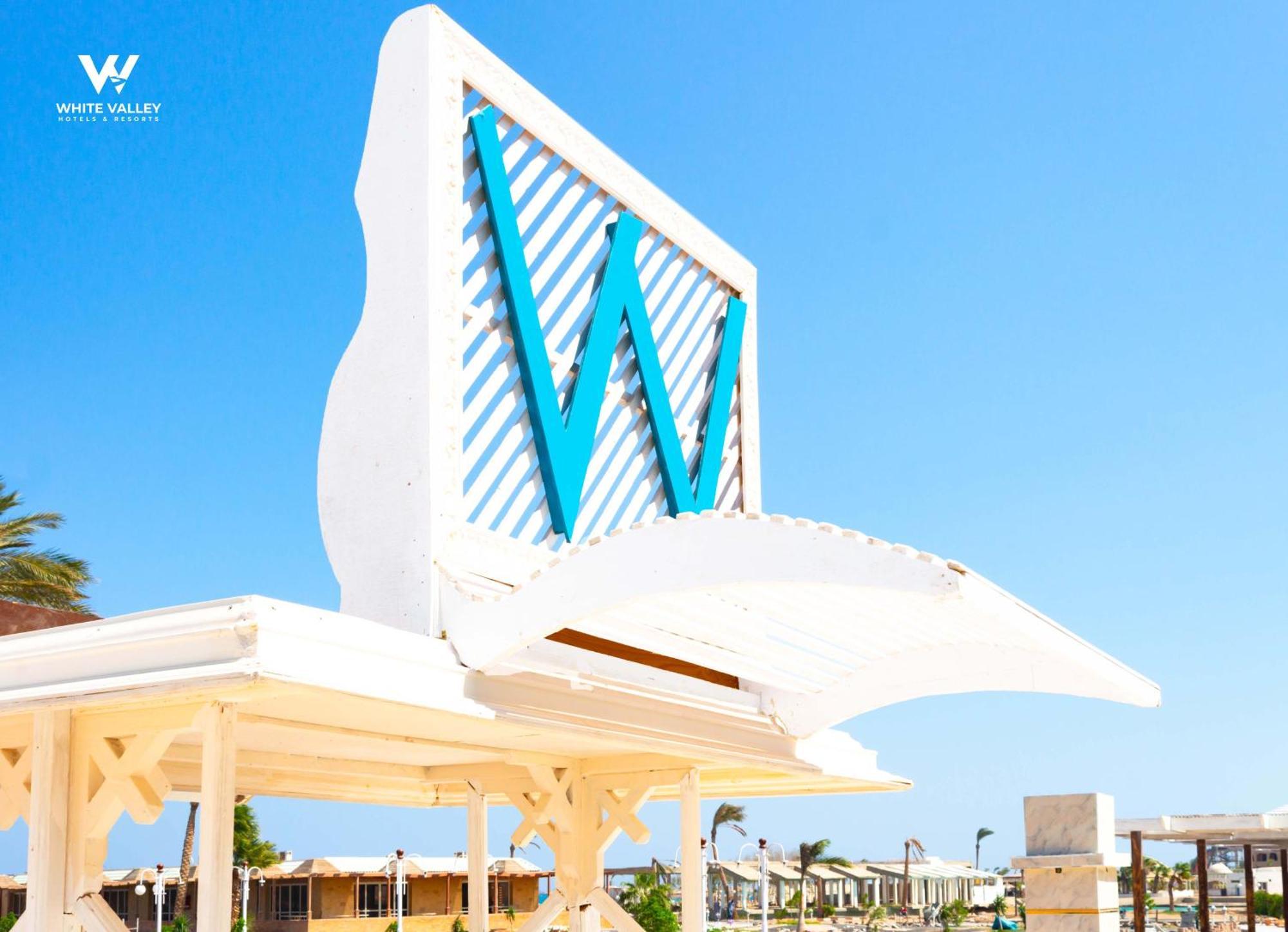 The Palace Beach Hotel Gurdaka Kültér fotó